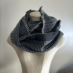 Ann Taylor Black and White Gingham Scarf